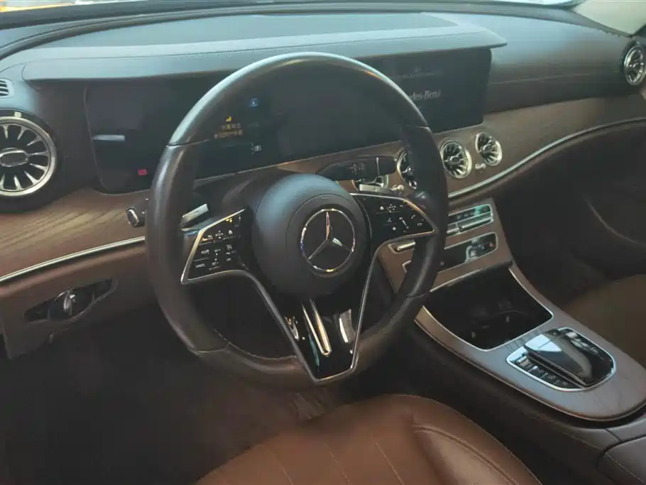 Mercedes-Benz E-Class 2021 E 300 L Luxury фото 12