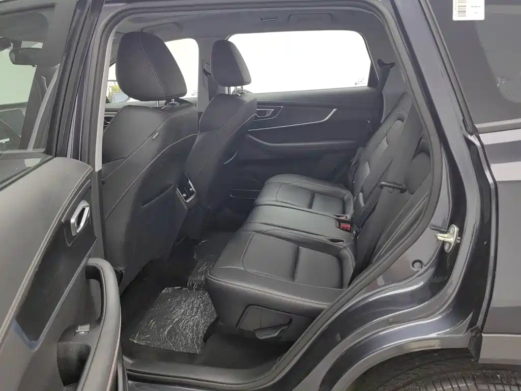 Фото 15 - Chery Tiggo 8
