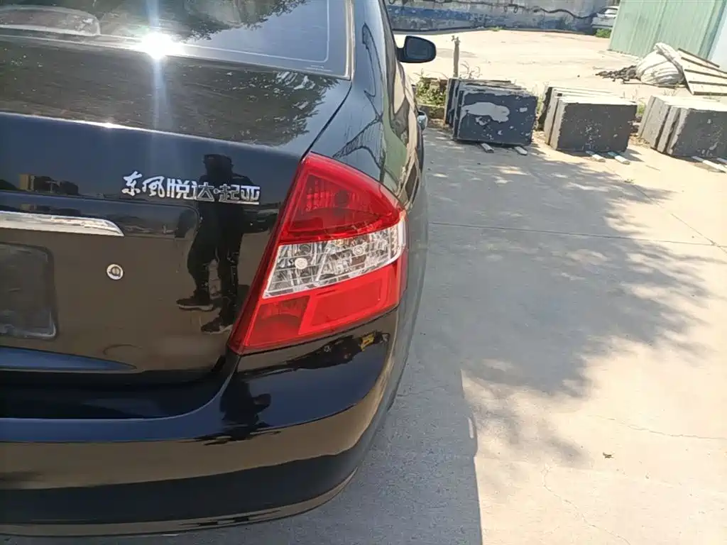 Kia Cerato 2012 1.6L MT GL фото 8