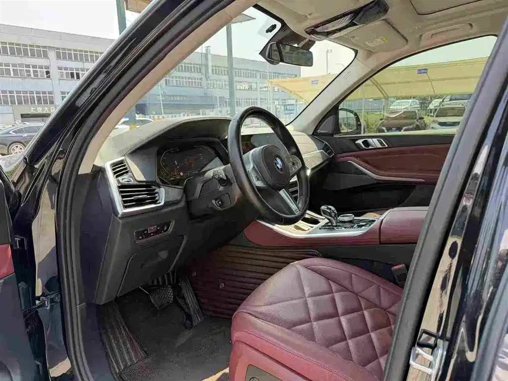 BMW X5 2022 Facelift xDrive 30Li Premium M Sport Package фото 3