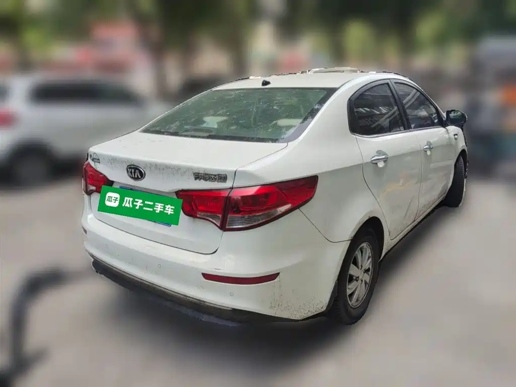 Kia K2 2015 Sedan 1.4L MT GLS фото 5