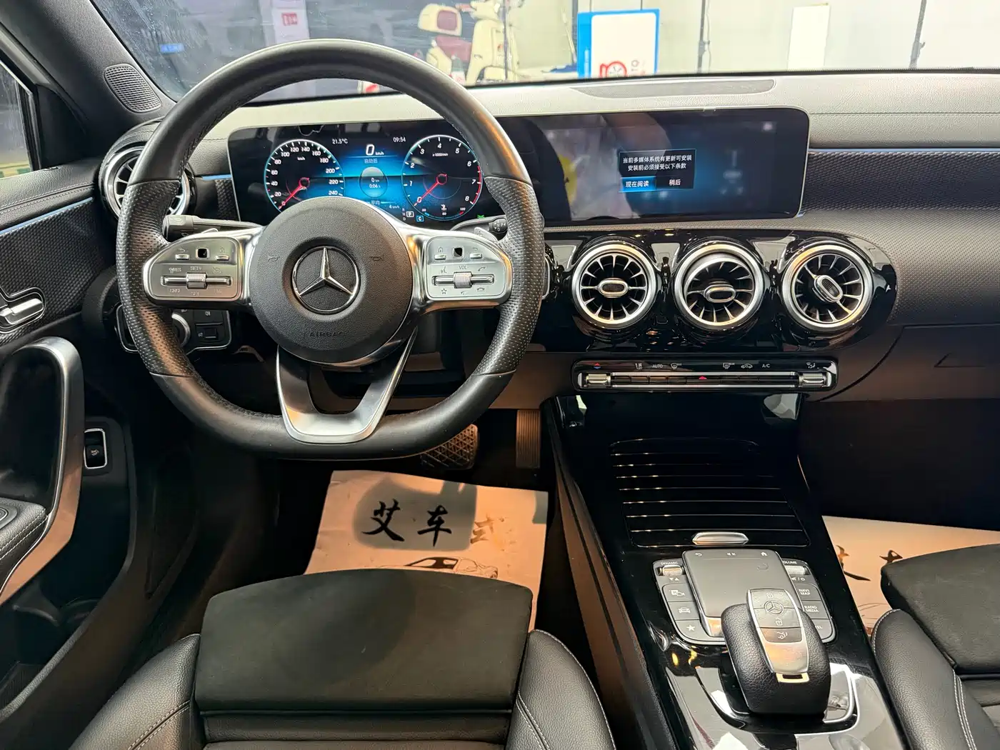 Mercedes-Benz A-Class 2020 Facelift A 200 L Sport Sedan Fashion фото 9