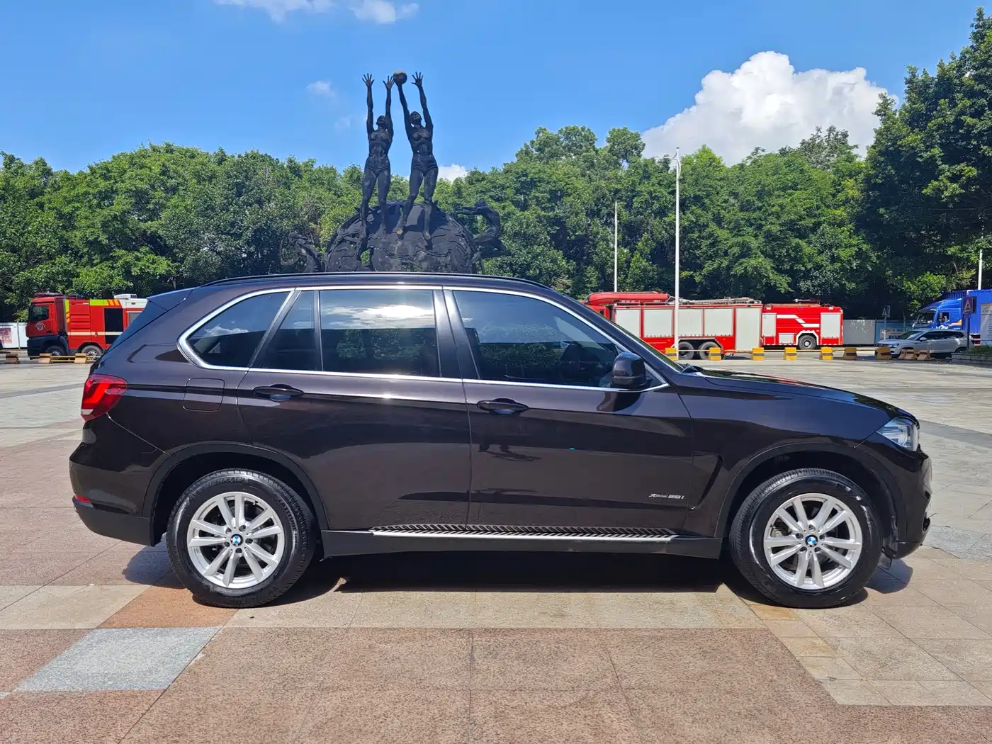BMW X5 (Import) 2015 xDrive28i фото 7