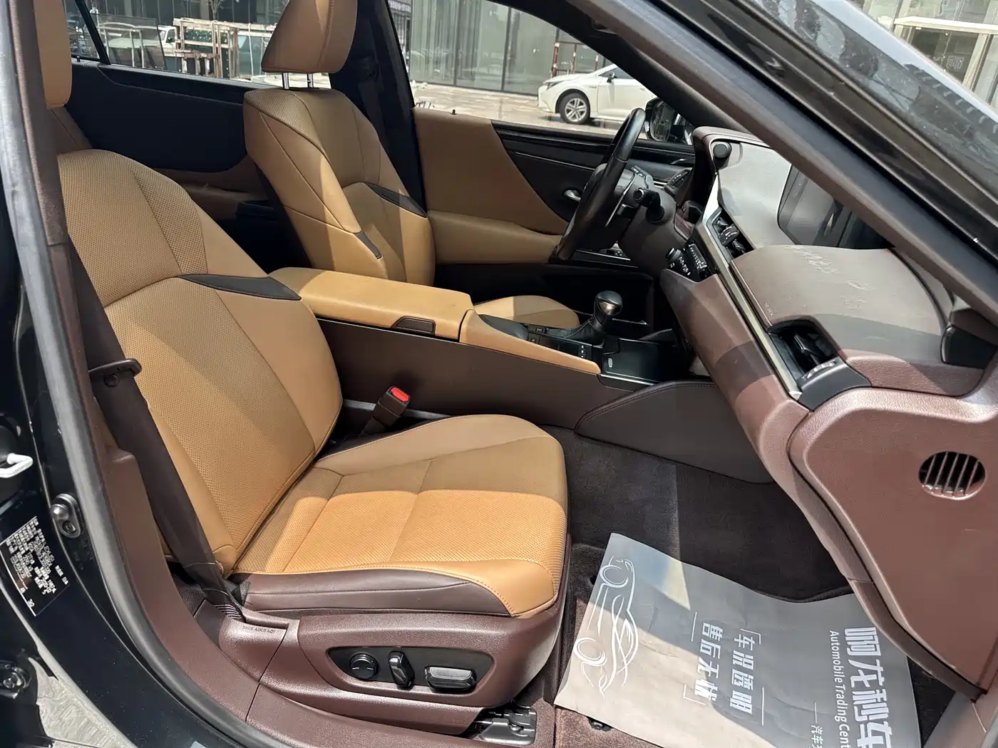 Lexus ES 2020 200 Excellence фото 15