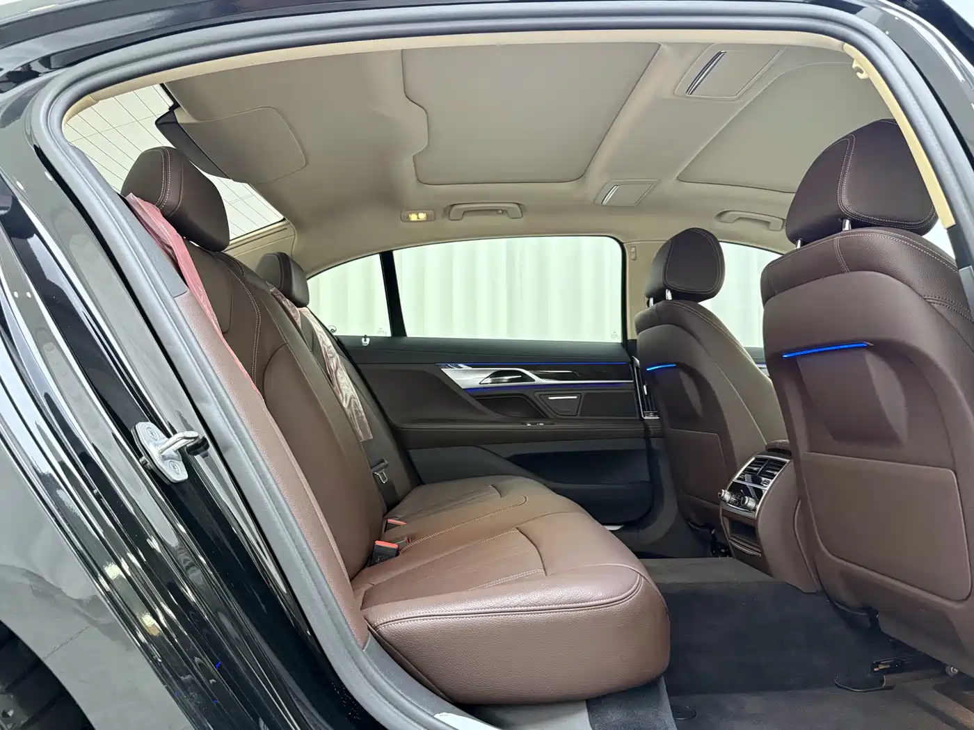 BMW 7 Series 2018 730Li Leading Type Excellence Package фото 10