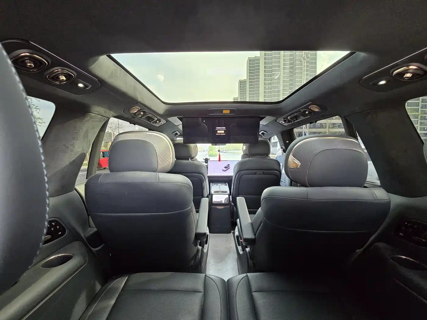Lynk & Co 900 2025 2.0T Ultra фото 5