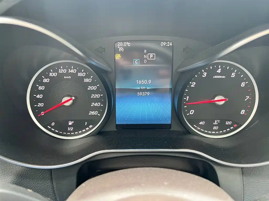 Mercedes-Benz GLC 2020 Facelift GLC 260 L 4MATIC Dynamic фото 12