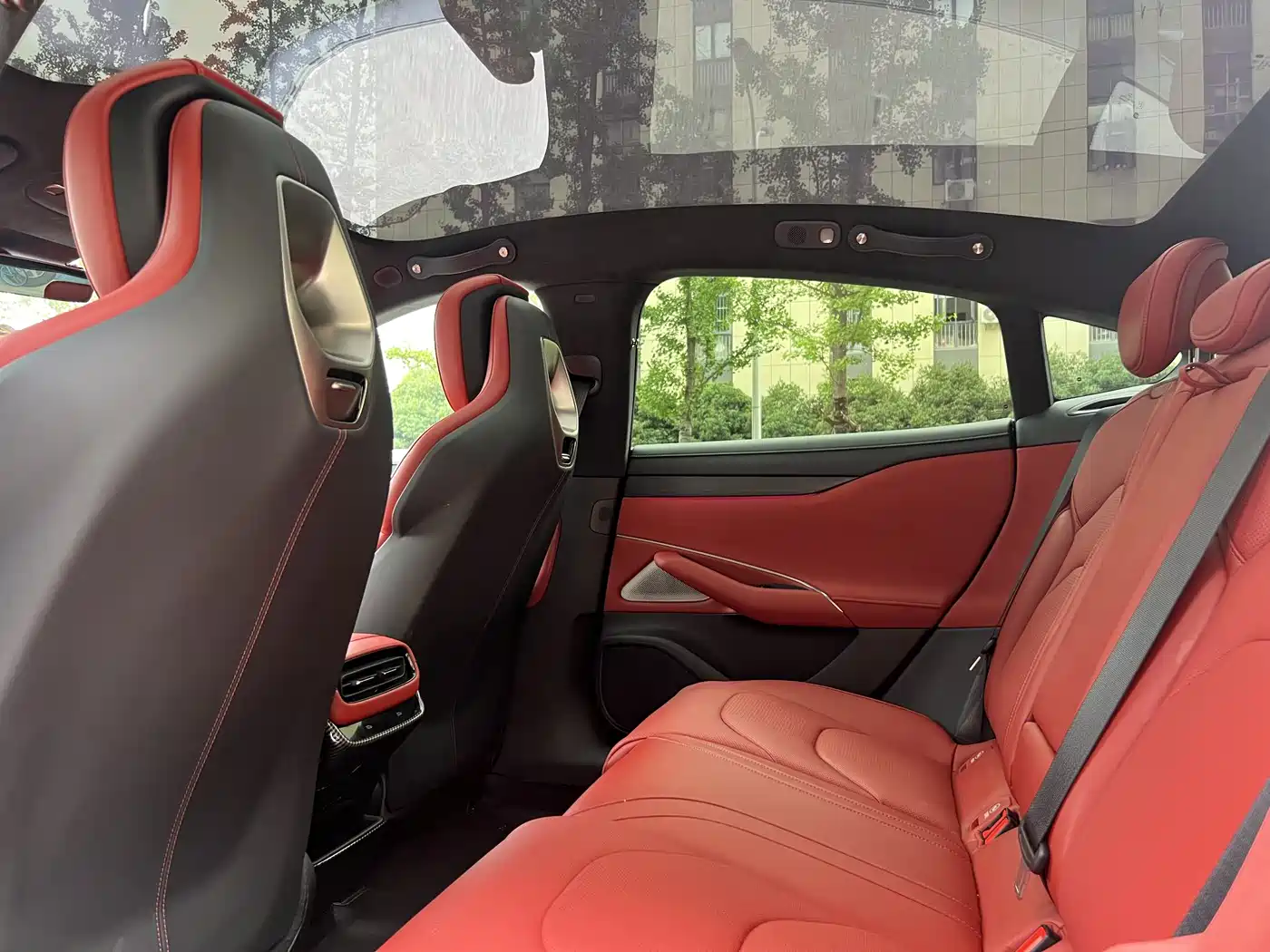 Xiaomi Auto Xiaomi SU7 2024 RWD Long Range Intelligent Driving Edition фото 6