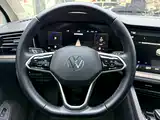 Фото 15 - Volkswagen Touareg