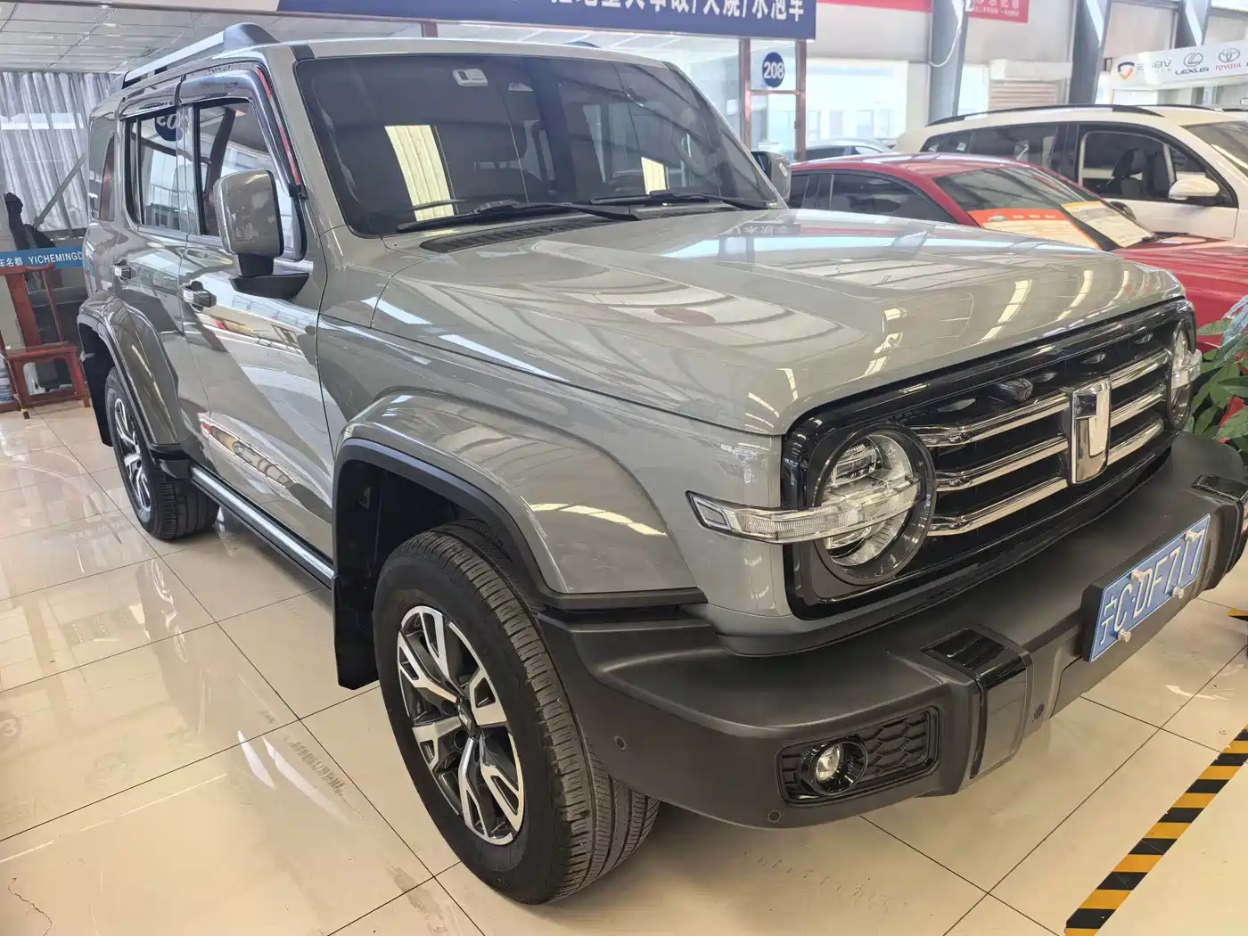 Tank 300 2024 2.0T Explorer фото 3
