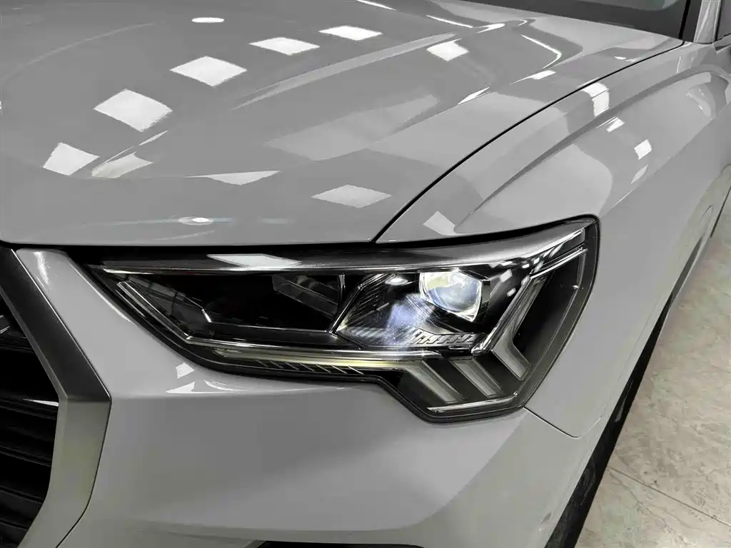 Audi Q3 2022 35 TFSI Fashion Dynamic фото 18