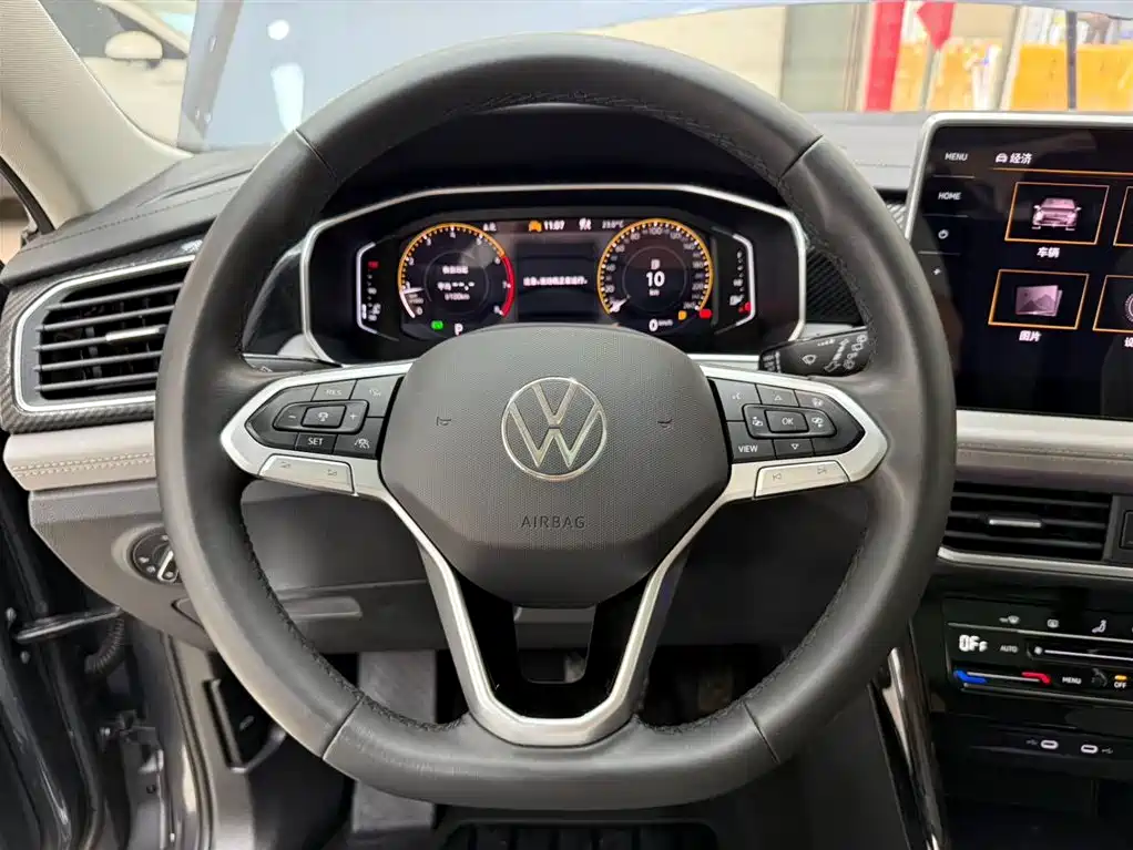 Volkswagen Tayron 2023 280TSI 2WD Luxury Plus Advanced Edition фото 20