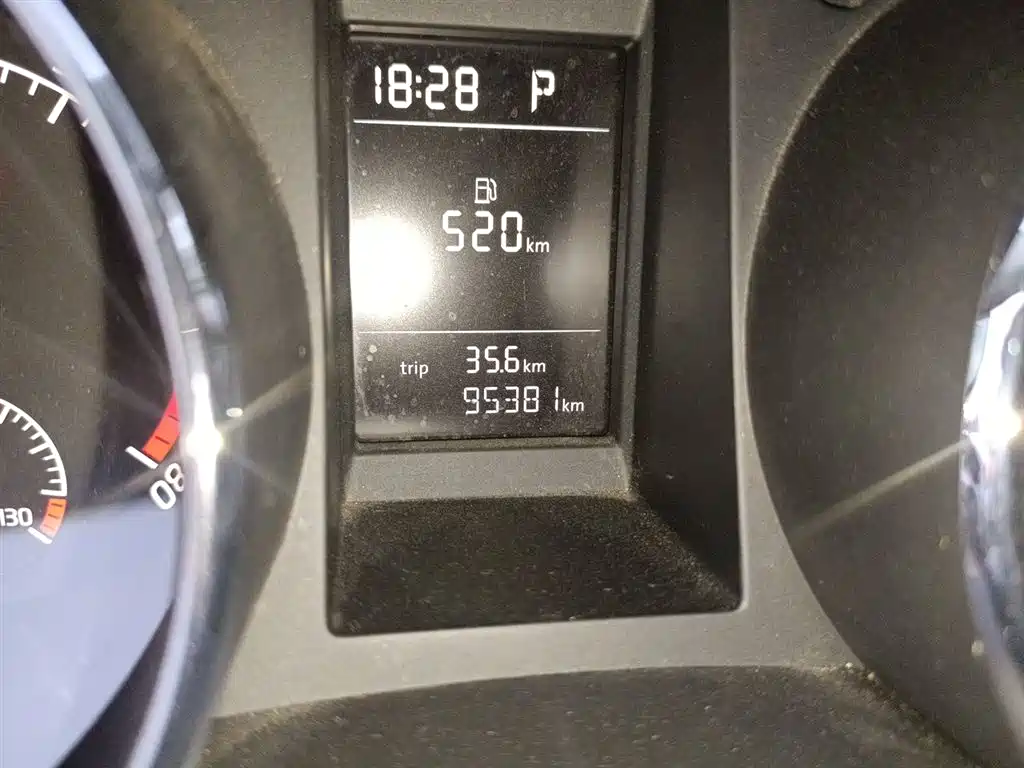 Škoda Yeti 2017 TSI280 DSG Advance фото 5