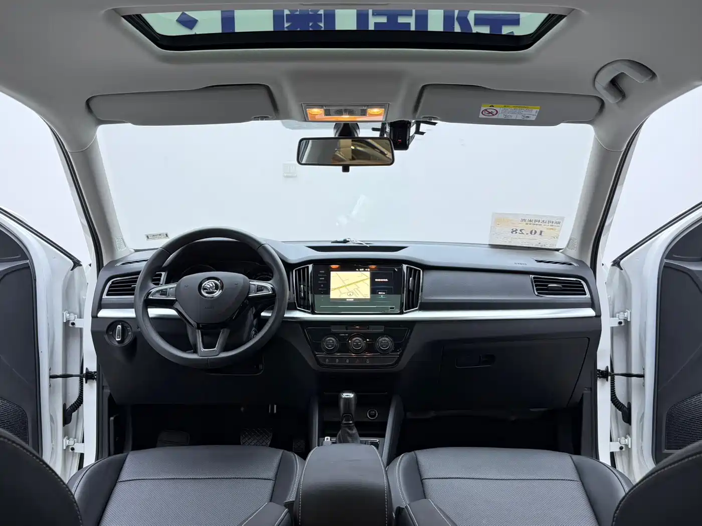 Škoda Kamiq 2022 1.5L Automatic Comfort Edition фото 13