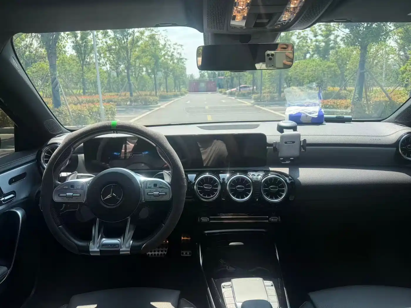 Mercedes-Benz A-Class AMG (Import) 2022 AMG A 35 4MATIC фото 6