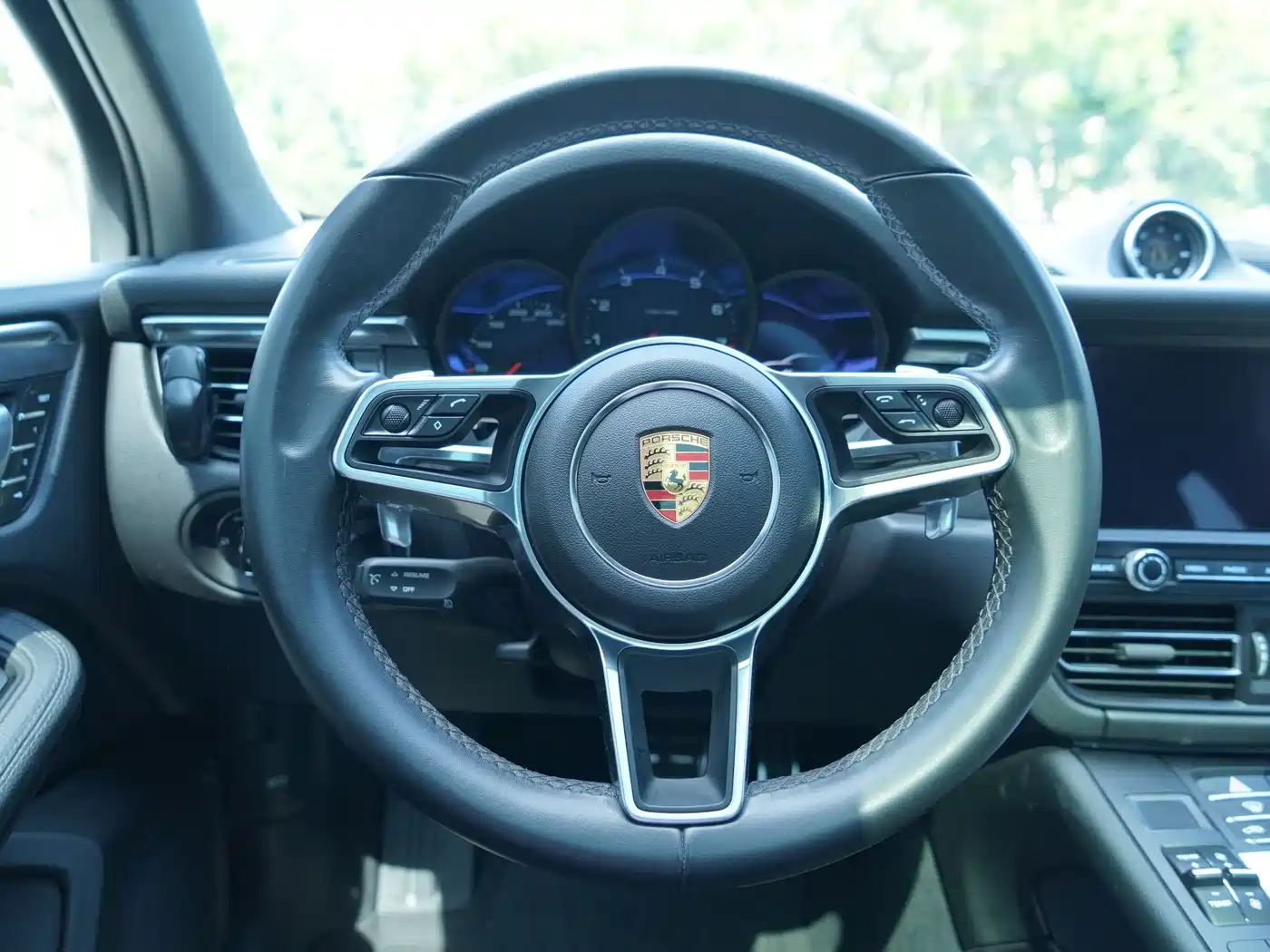 Porsche Macan 2018 Macan 2.0T фото 13