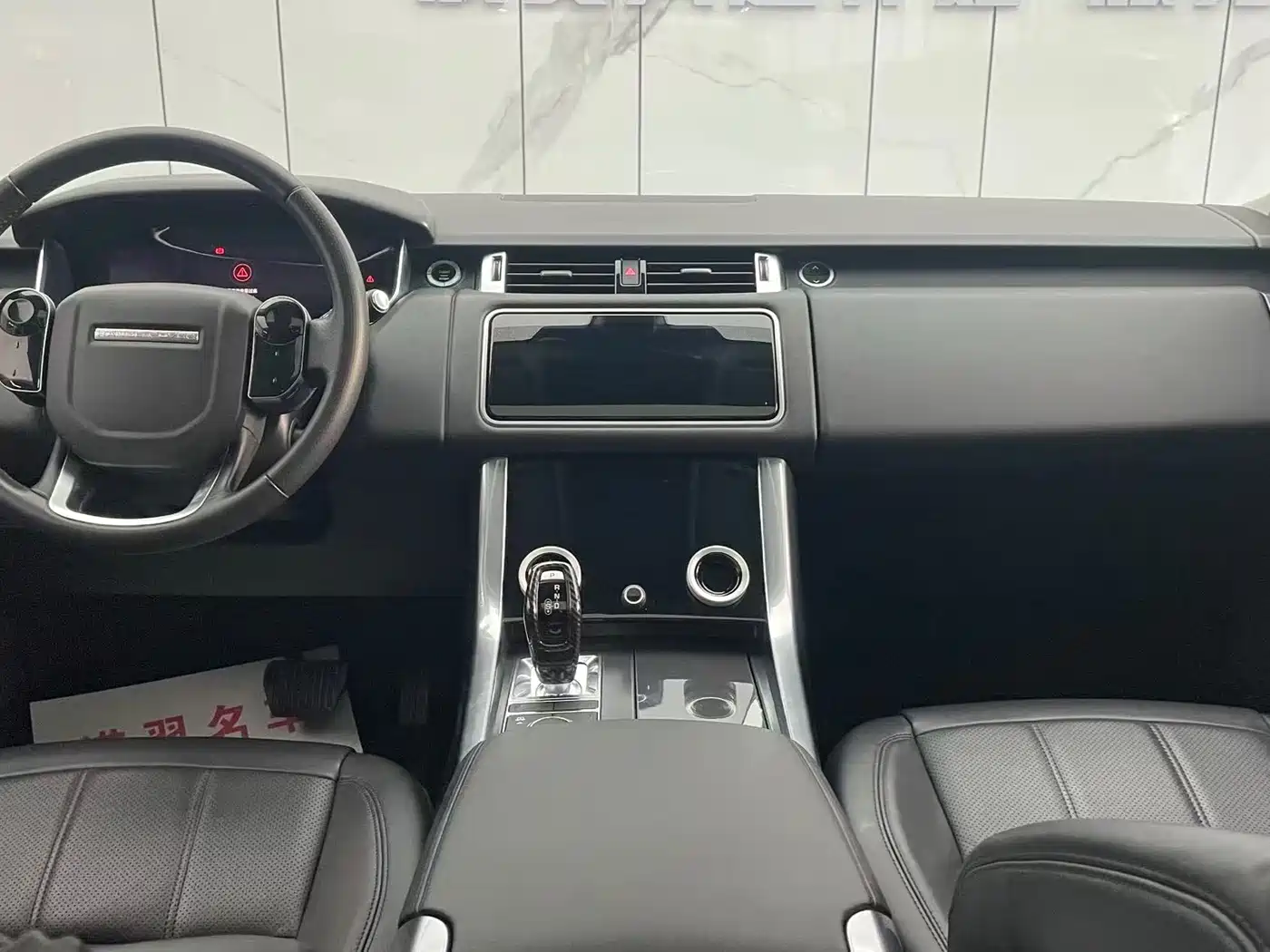 Land Rover Range Rover Sport 2019 3.0 SC V6 Special Edition фото 17