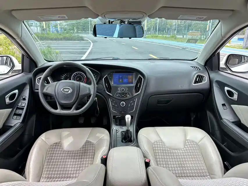 GAC Trumpchi Trumpchi GA3S Vision 2016 2016 200T Manual Elite Edition