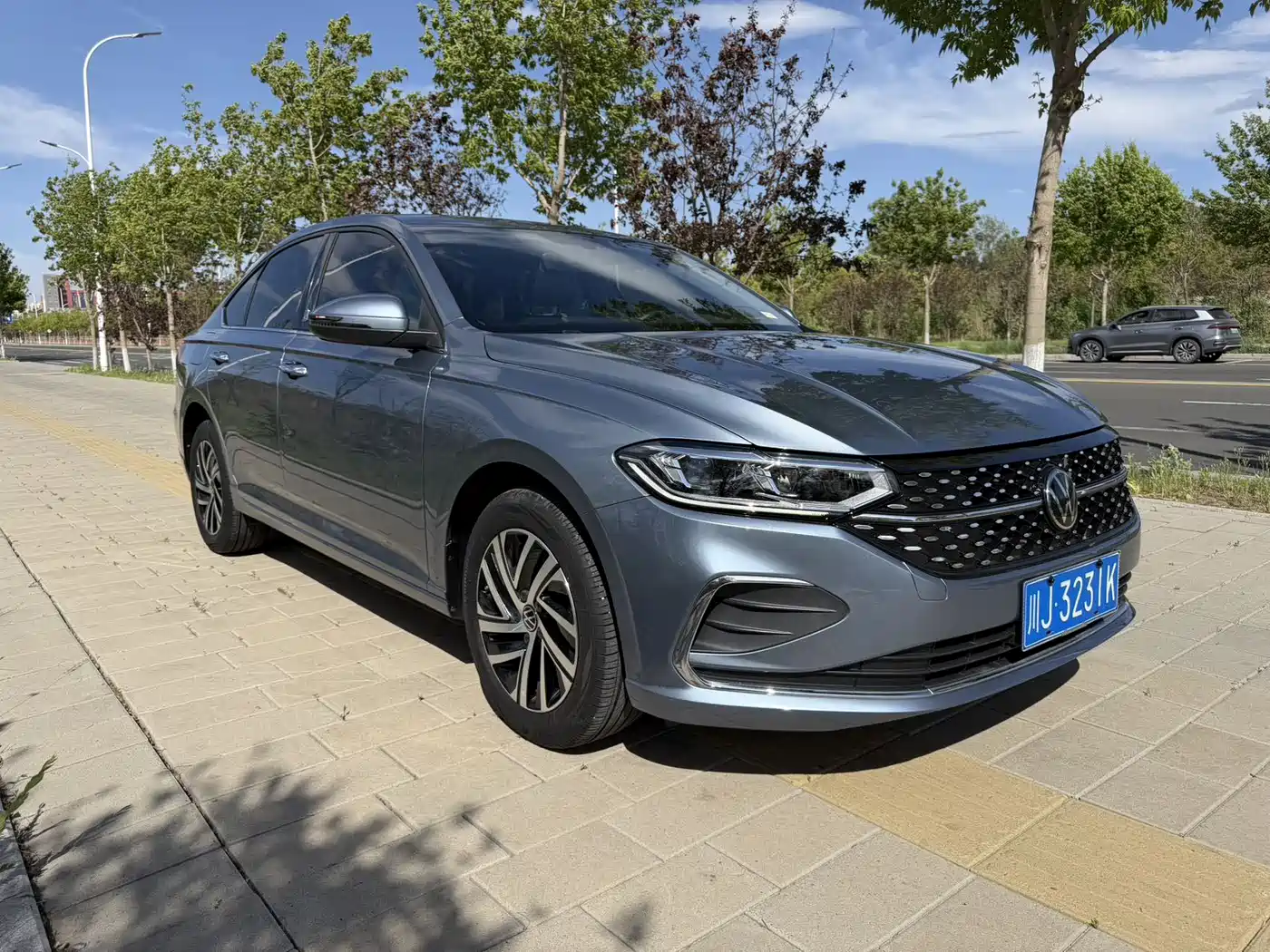 Volkswagen Lavida 2023 1.5L Auto Five Million Edition фото 3