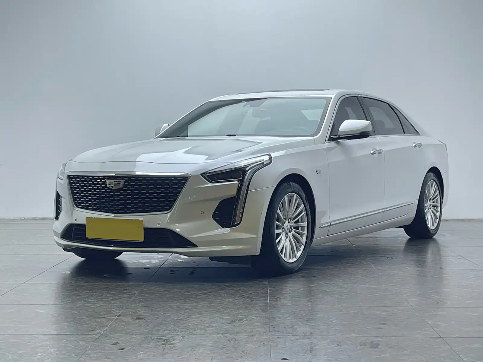 Фото 1 - Cadillac CT6