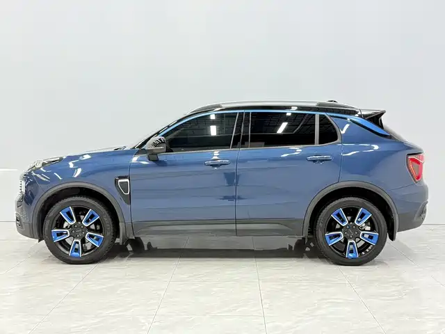 Lynk & Co 01 2019 2.0T 2WD Shine Pro Version China VI фото 4
