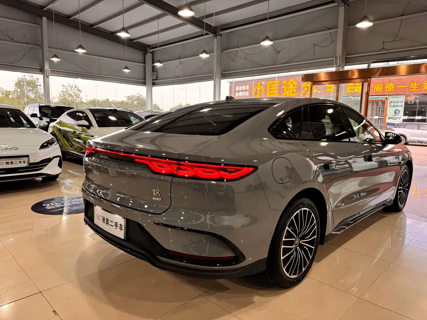 BYD Han 2025 DM-i 125KM LiDAR Smart Driving фото 4