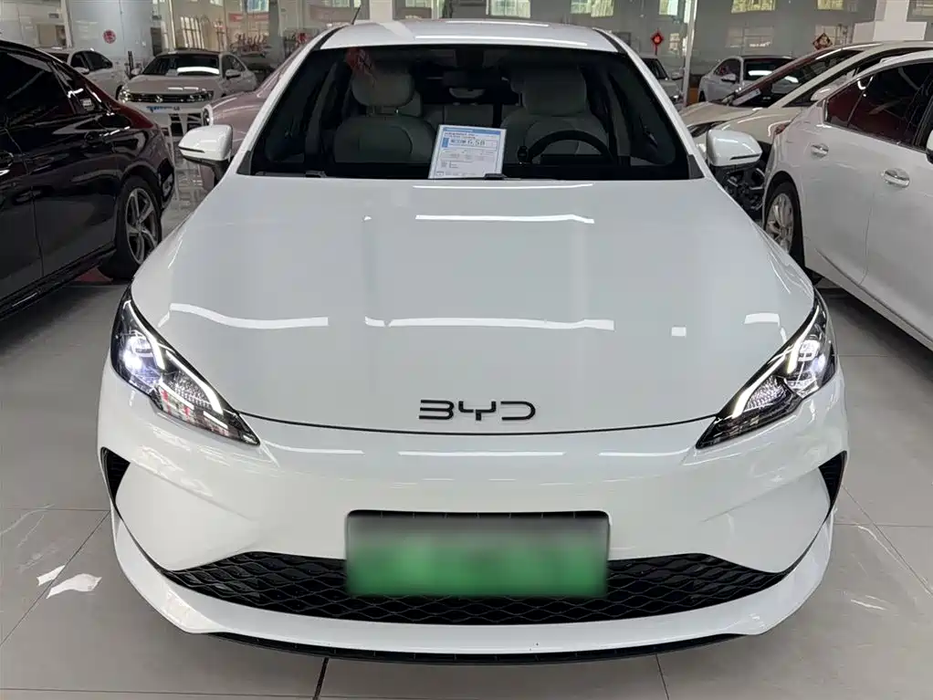 BYD Hai Bao 05 DM-i 2025 DM-i Smart Drive Edition 55KM Luxury фото 3