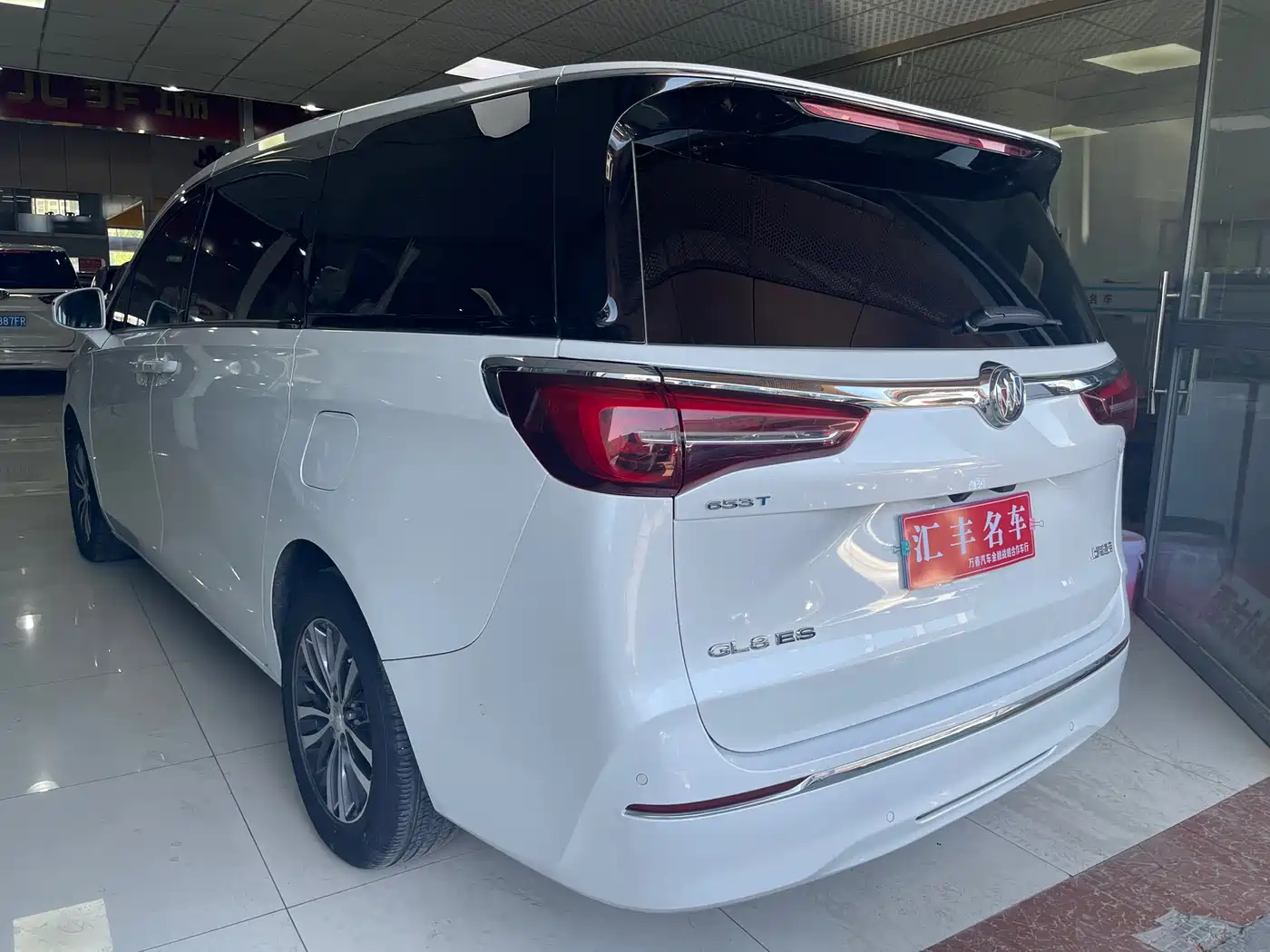 Buick GL8 2022 ES Landmark 653T Premium фото 6