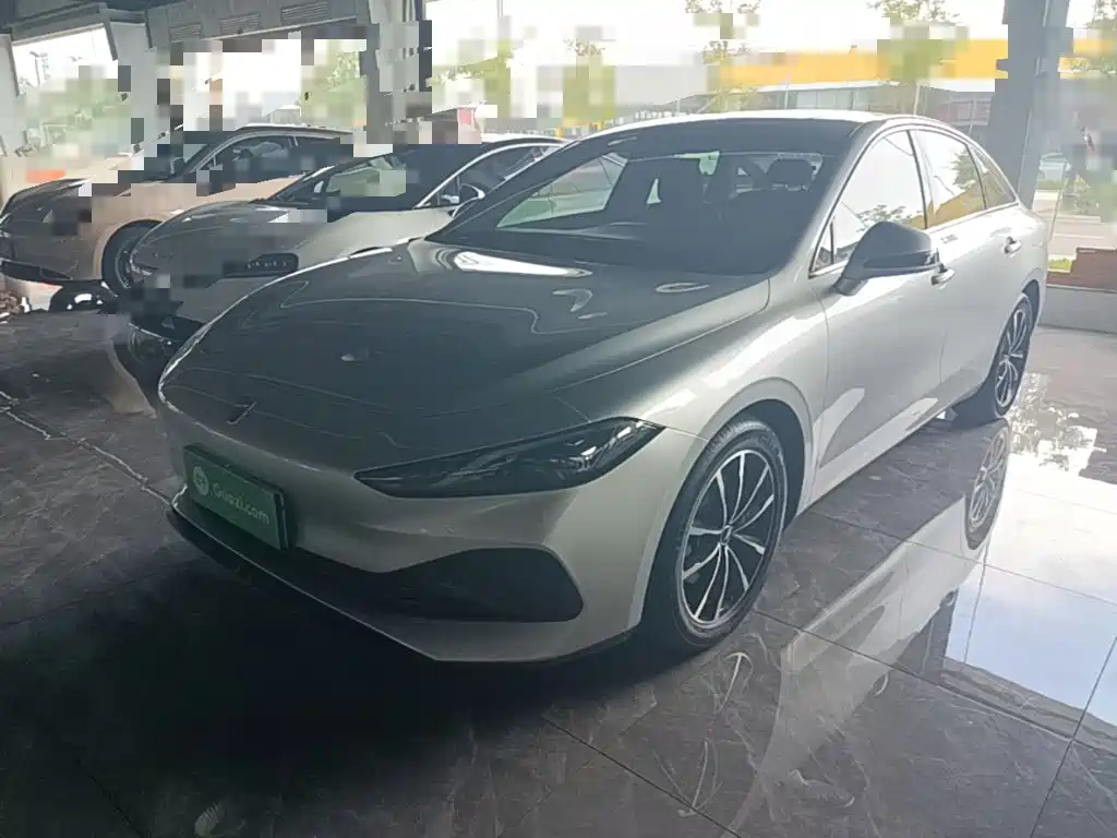 Roewe D7 2025 2025 DMH 125km World Champion Edition