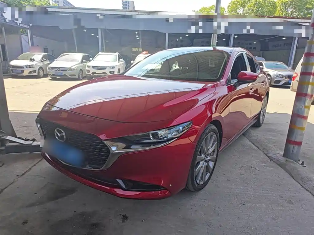 Mazda 3 Axela 2021 2.0L Automatic Quality Shine