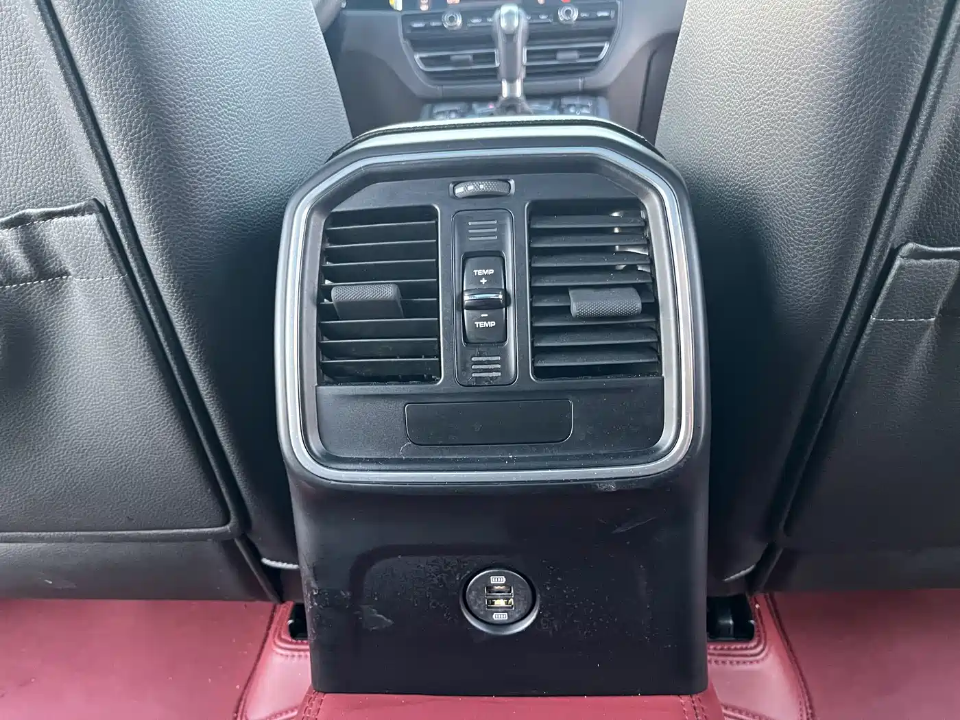 Porsche Macan 2018 Macan 2.0T фото 14