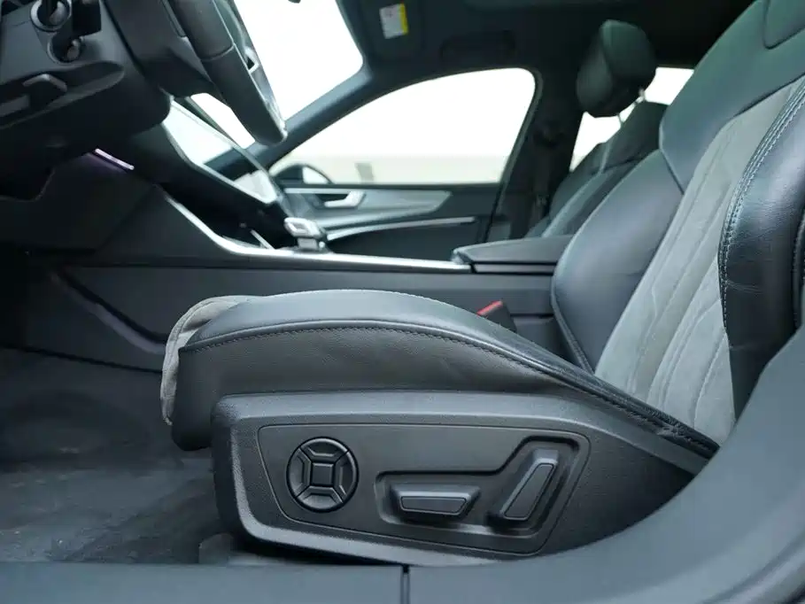 Audi A6L 2022 40 TFSI Luxury Dynamic фото 13