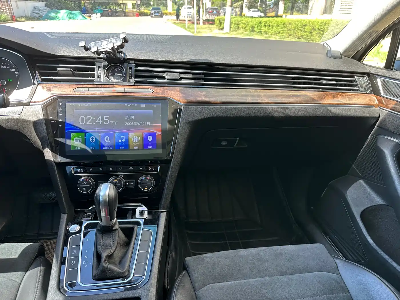 Volkswagen Magotan 2017 330TSI DSG Luxury фото 13