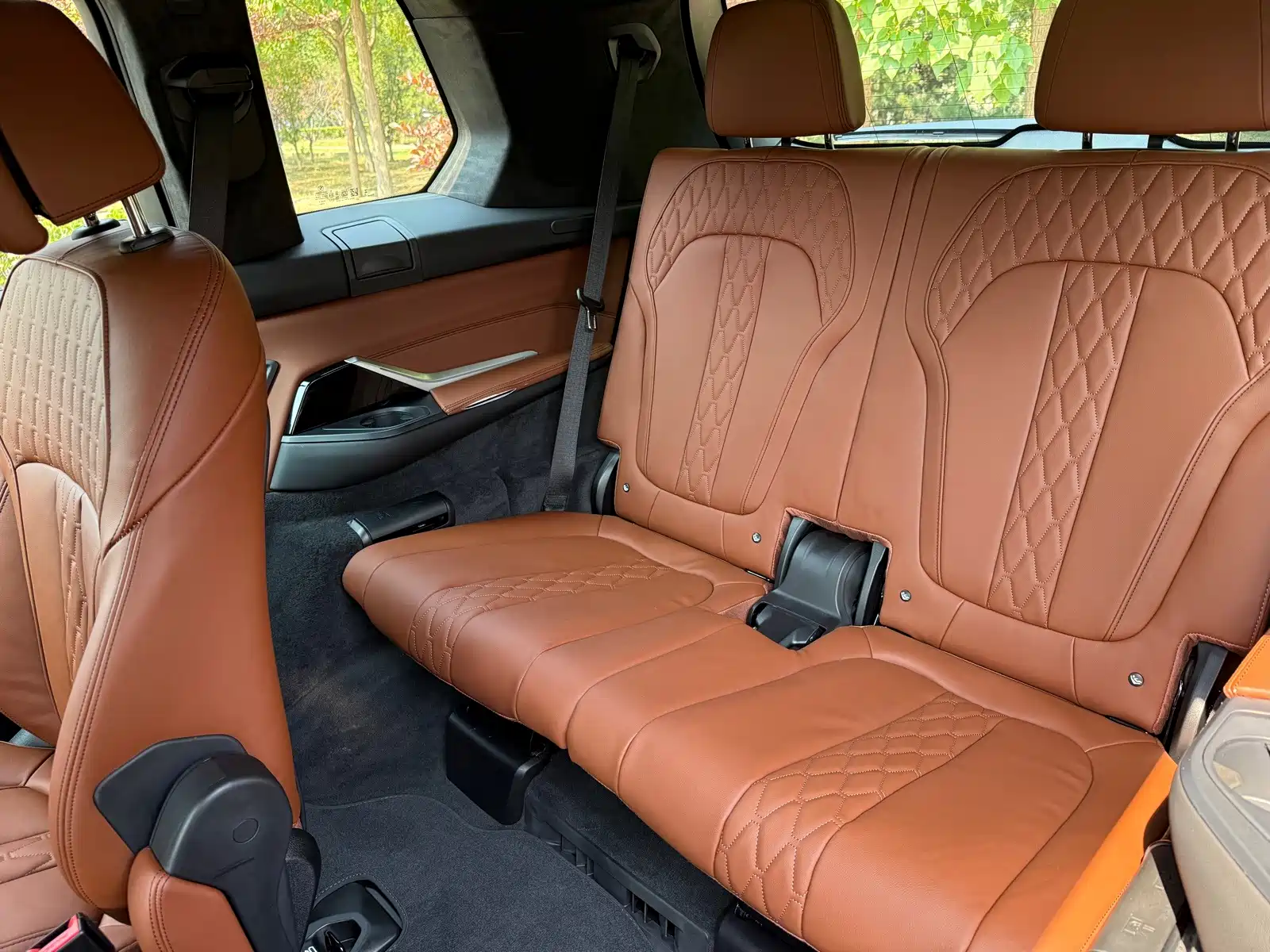 صورة 8 - BMW X7