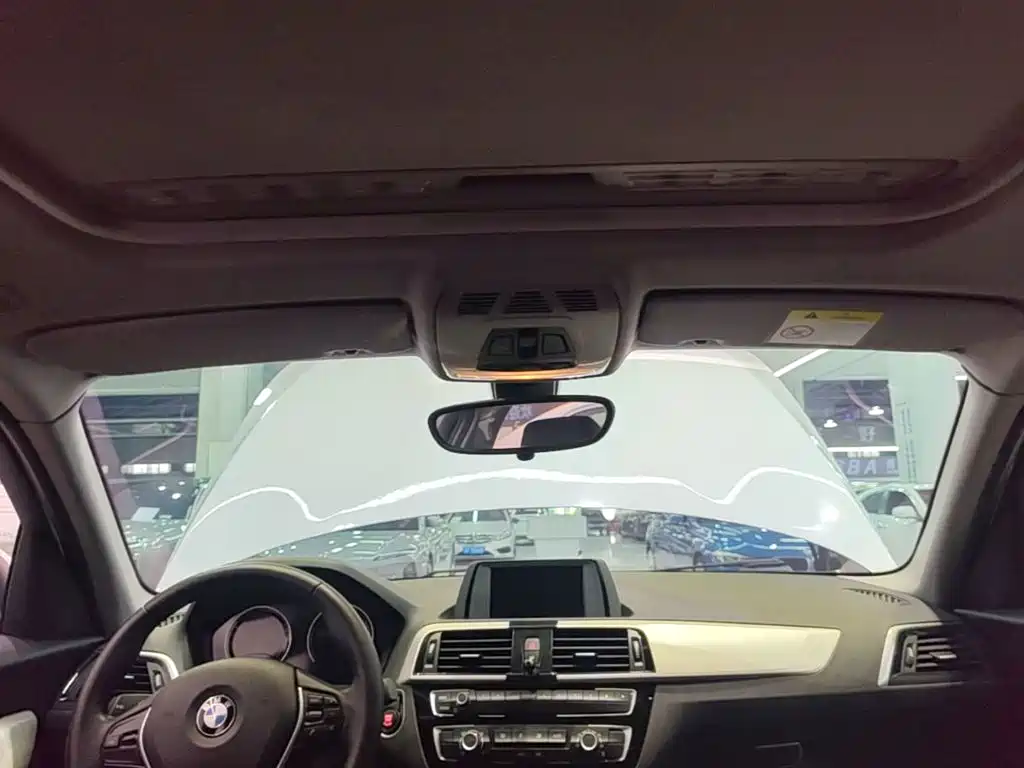 BMW 1 Series (Import) 2019 2018 118i Leading
