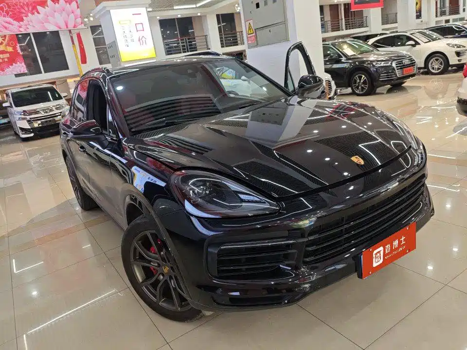 Porsche Cayenne 2019 Cayenne 3.0T фото 4