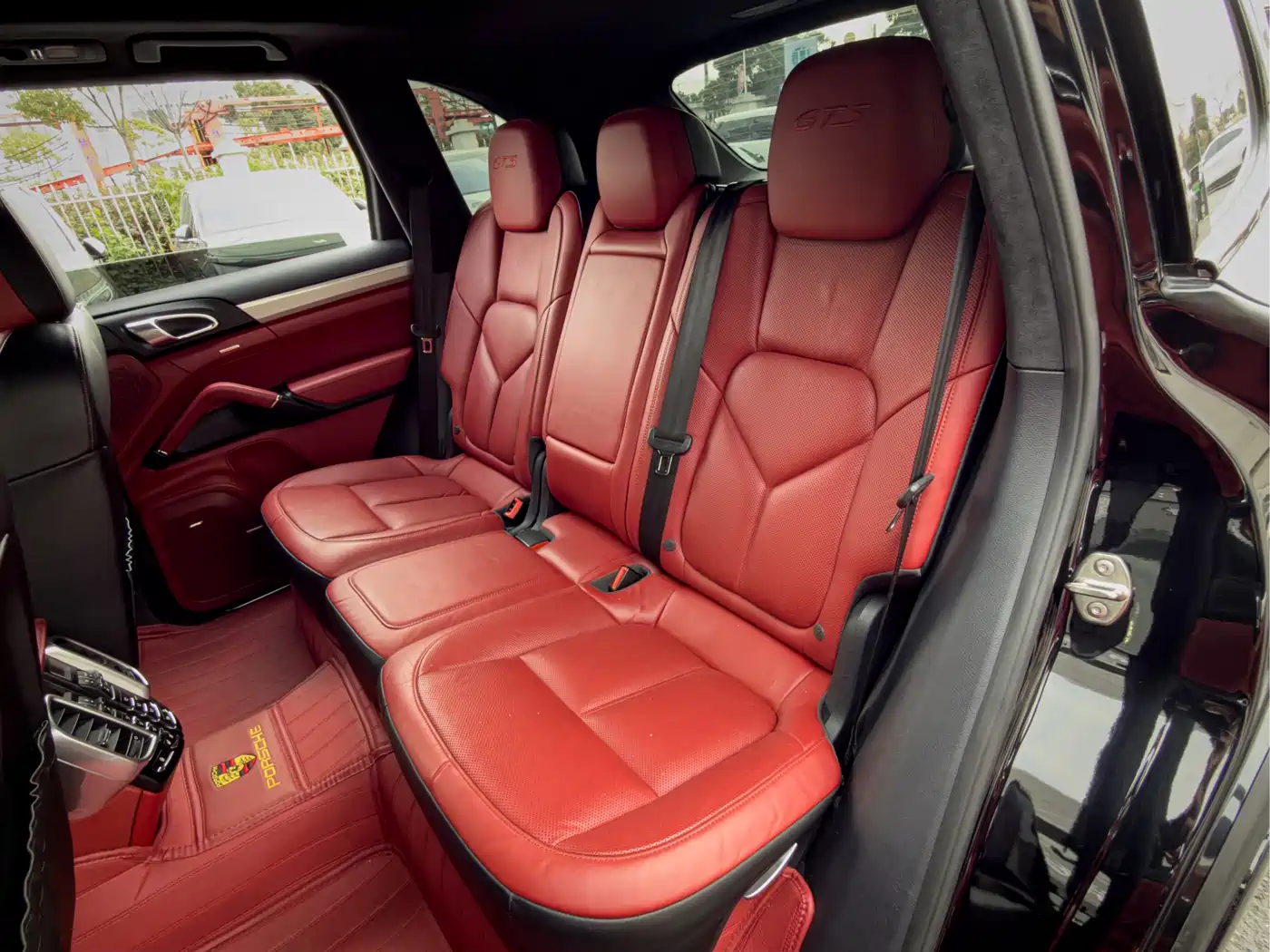 Porsche Cayenne 2016 Cayenne GTS 3.6T фото 21