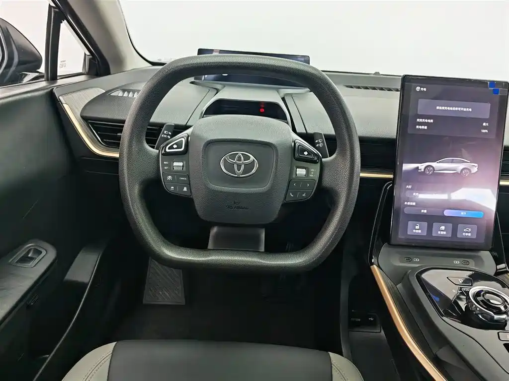 Toyota bZ3 2023 517km Elite PRO фото 11