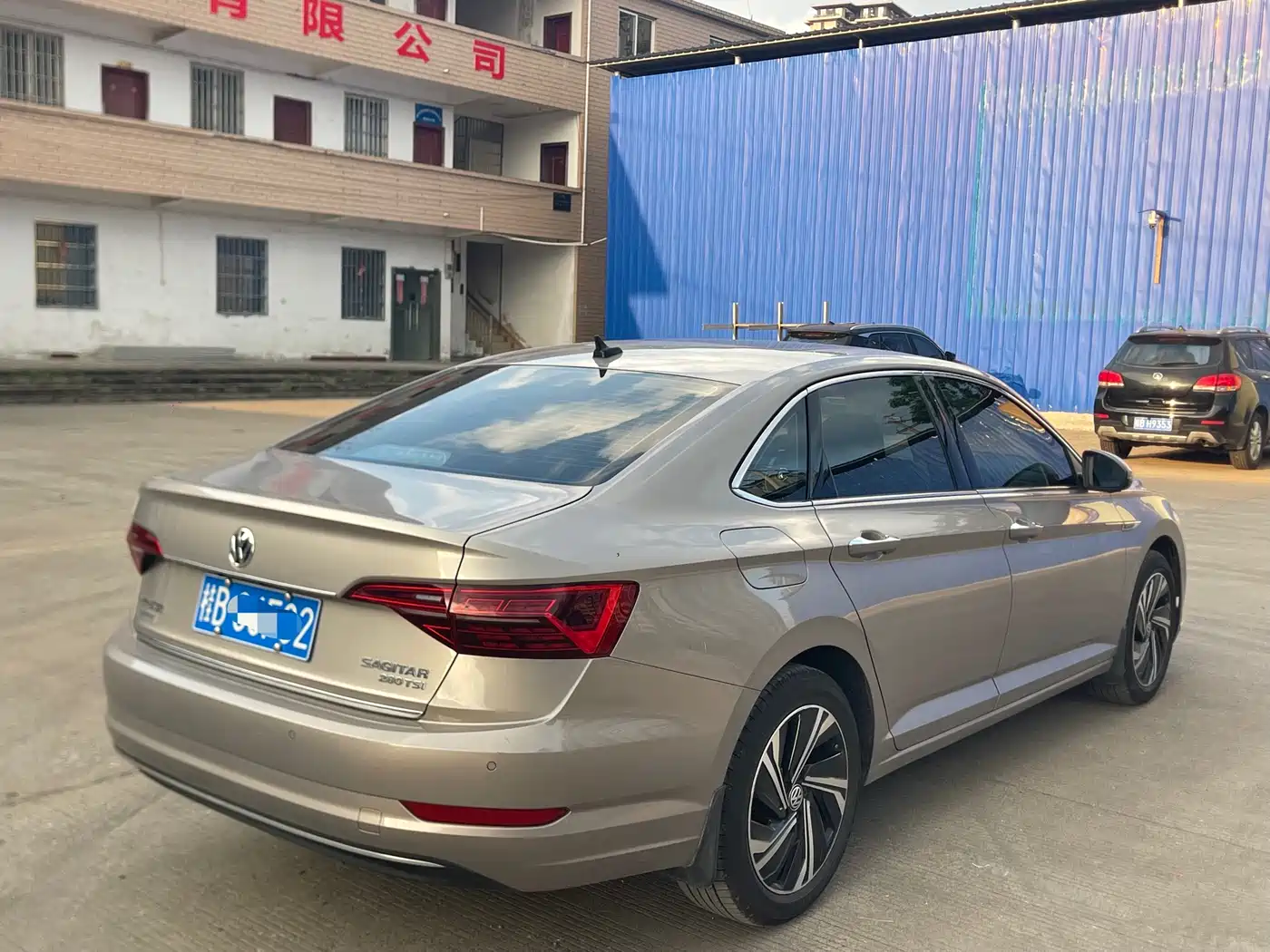 Volkswagen Sagitar 2021 280TSI DSG 30th Anniversary Edition фото 4
