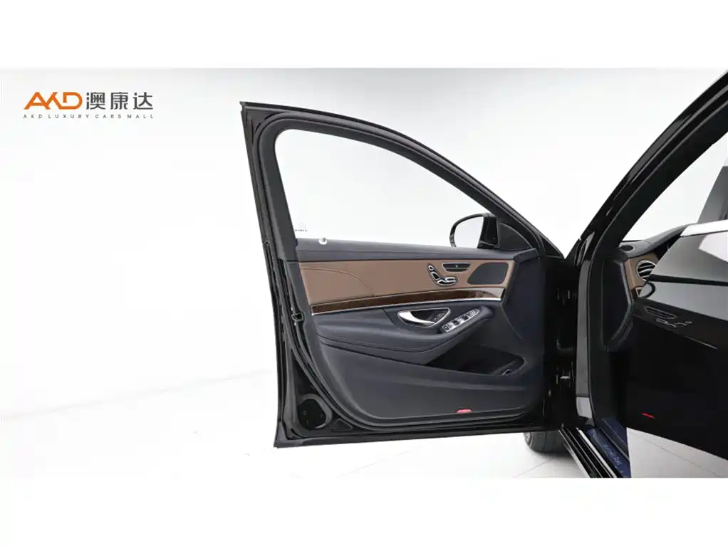 Mercedes-Benz S-Class 2017 S 320 L Business Upgrade Edition фото 10