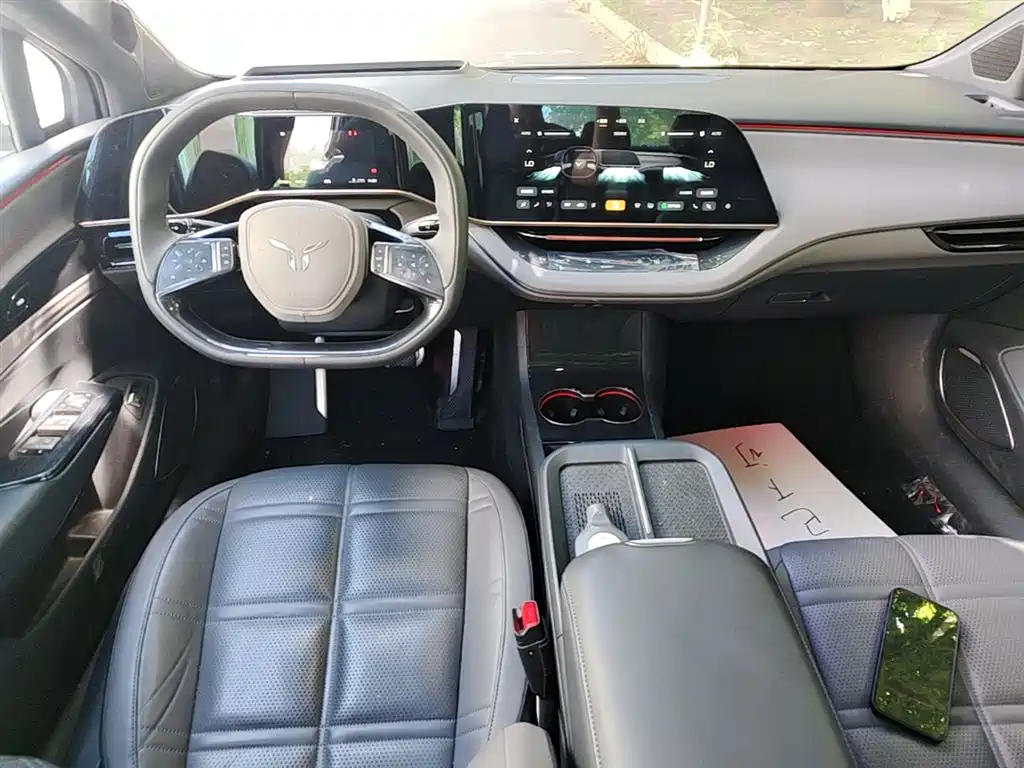 Hongqi EH7 2024 Model 760 Pro+ AWD фото 6