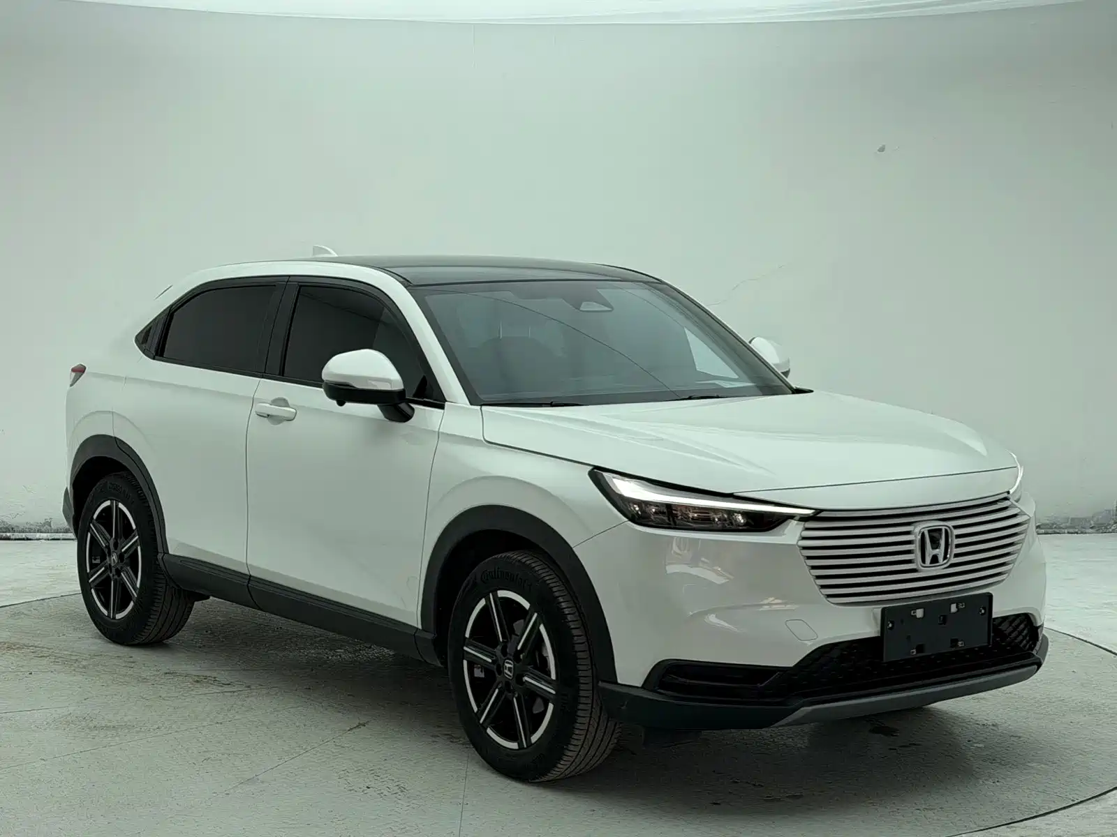 Photo 3 - Honda Vezel