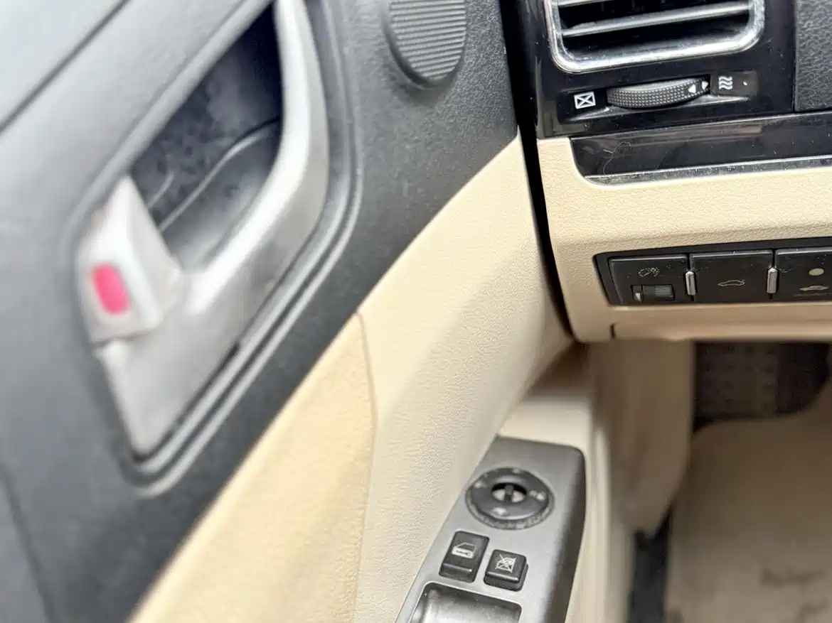 Geely Classic Emgrand 2013 2013 Sedan 1.5L MT Elite