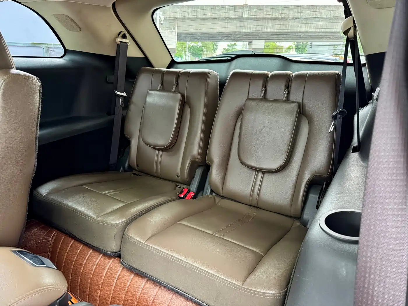 Lincoln MKT 2010 Model 3.5T EcoBoost AWD фото 9
