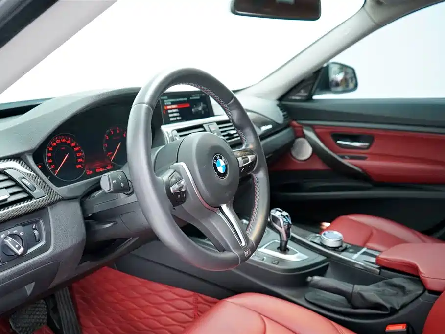 BMW 3 Series GT 2017 320i Fashion фото 5