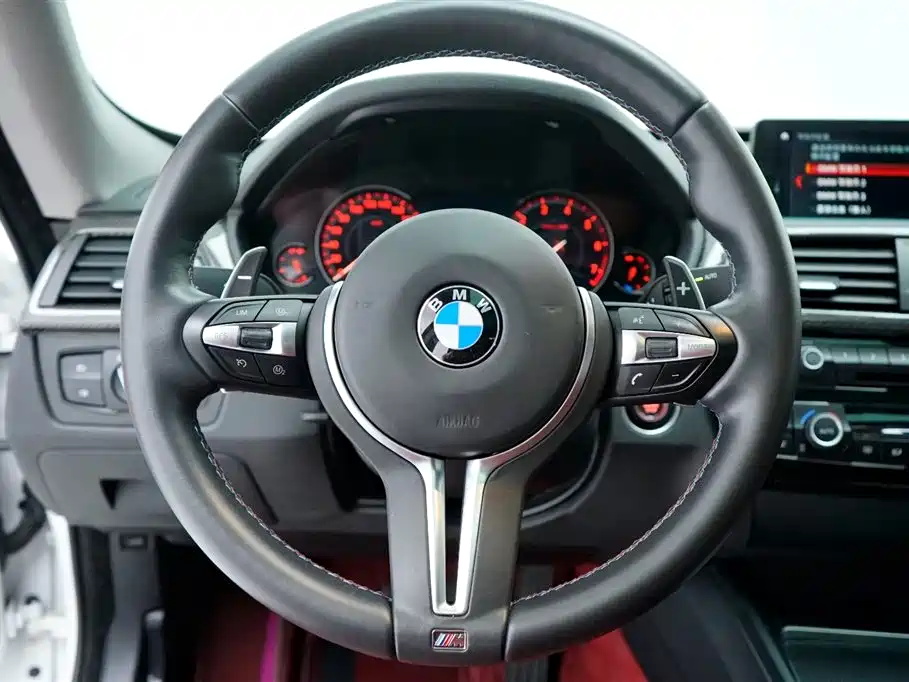 BMW 3 Series GT 2017 320i Fashion фото 6