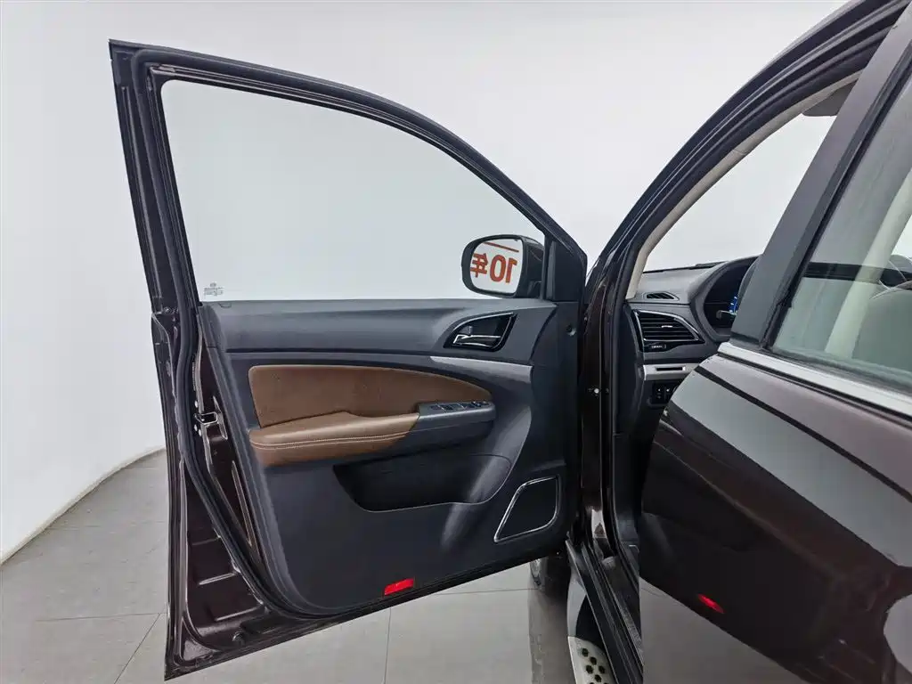 BYD S7 2015 2.0T Upgrade Automatic Premium фото 8