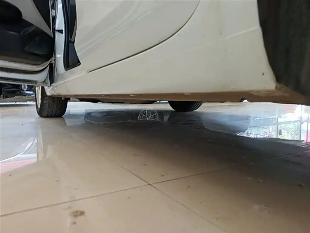 Buick Excelle 2015 15N Automatic Elite фото 22