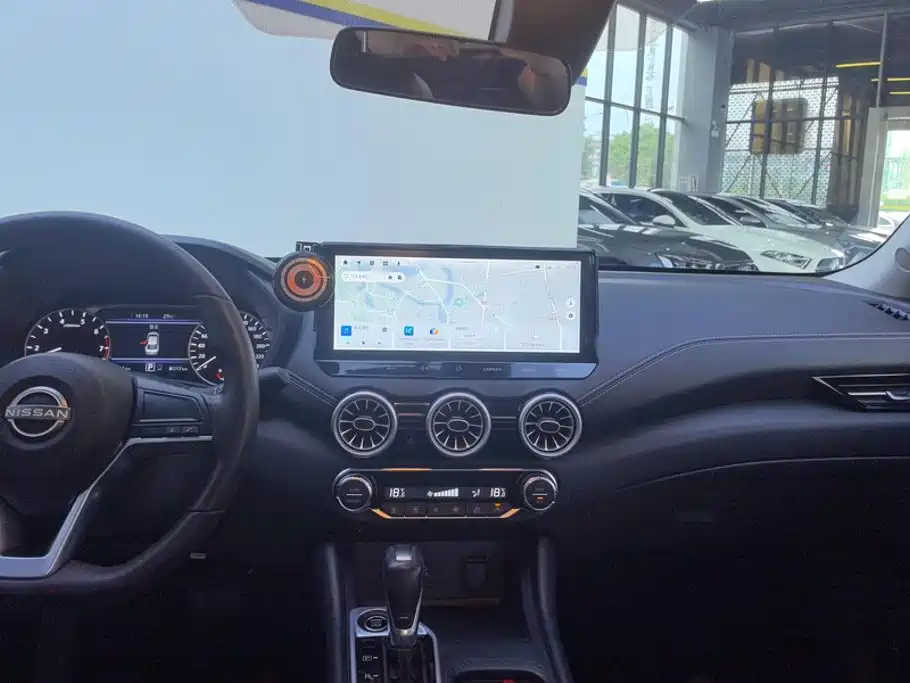 Nissan SYLPHY, миниатюра 13