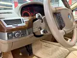 Фото 37 - BMW 7 Series